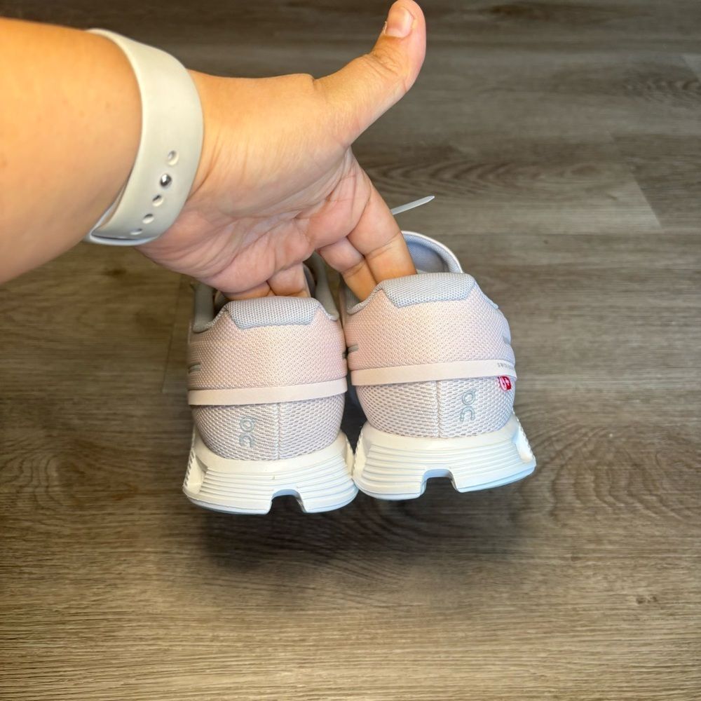 NEW On Cloud 5 Women’s Running Shoes - Picture 6 of 9